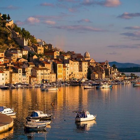Sibenik Modern Apartment المظهر الخارجي الصورة